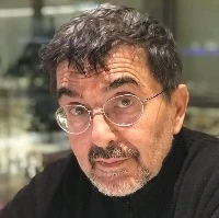 VALTER MAESTRA: L'esame dei chakra come specchio del nostro vissuto - SALA BIANCA DOMENICA 16.10/17.00