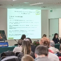 Samantha Galluzzi - PRENDERSI CURA DI SE' PER NON DIMENTICARSI: LA PREVENZIONE DELLA MALATTIA DI ALZHEIMER - AREA WORKSHOP PAD 9 DOMENICA 15.10/16.00 